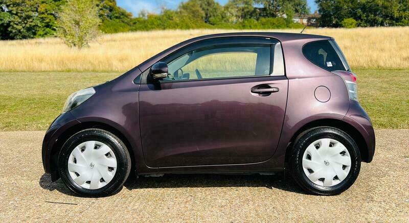 Toyota IQ 1.0 Vvt-i 2 Multidrive Red #4