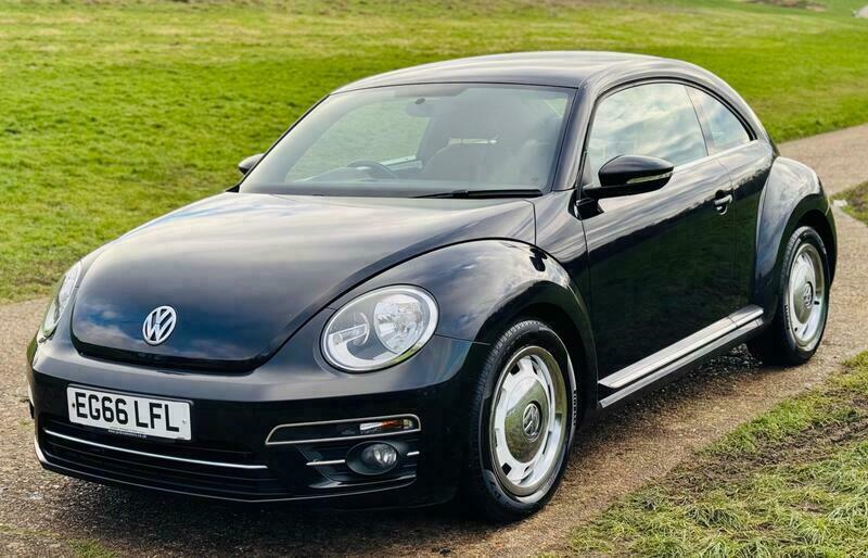 Volkswagen Beetle Design Tsi Bluemotion Technology EG66LFL Black #3