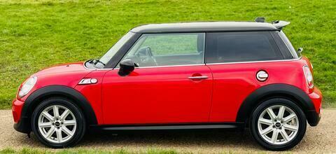 Mini Hatch 1.6 Cooper S LN62KZH Red #5