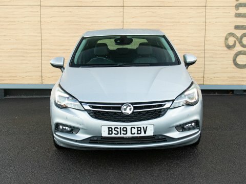 Vauxhall Astra Hatchback BS19CBV Silver #5