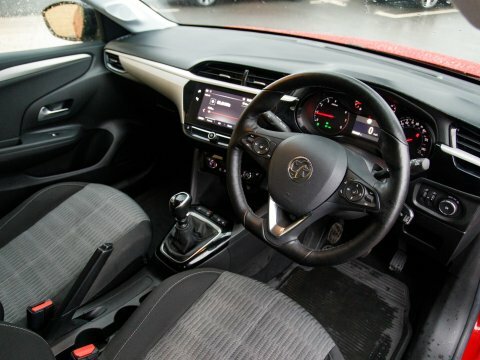 Vauxhall Corsa Corsa Se Premium T LL21VKP Red #4