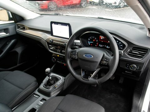 Ford Focus Hatchback WP19SJY White #4