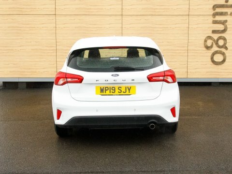 Ford Focus Hatchback WP19SJY White #6