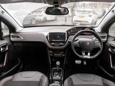 Peugeot 2008 Suv BT67PCU Red #3