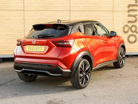 Nissan Juke Suv YA21GYT Red #2