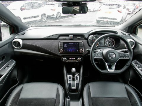 Nissan Micra Hatchback YC21MDV Red #3