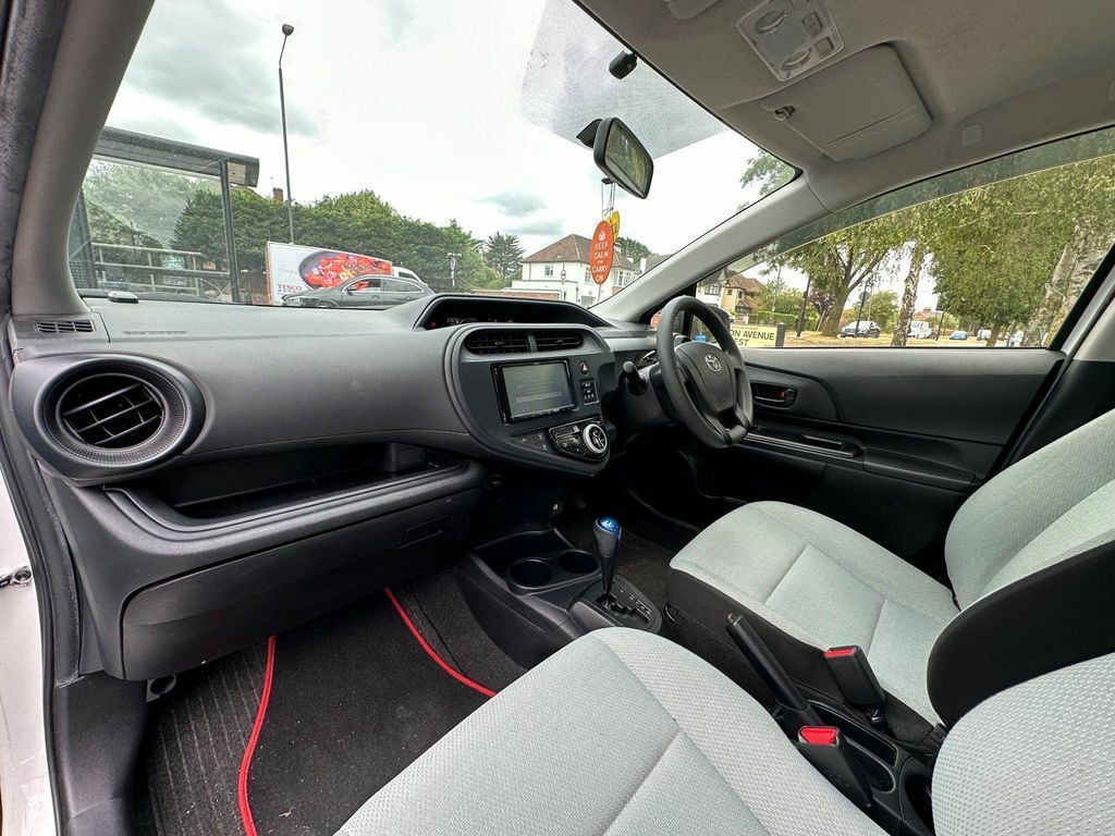 Toyota Aqua 1.5 Hybrid S Grey #22