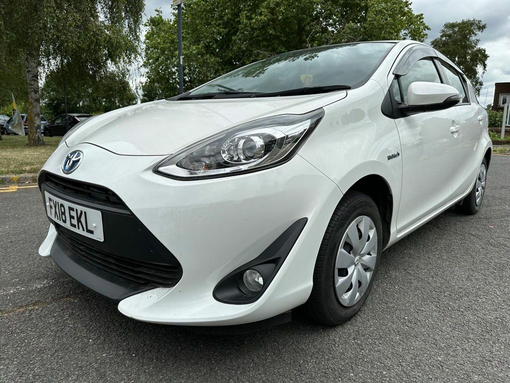 Toyota Aqua 1.5 Hybrid S Grey #4