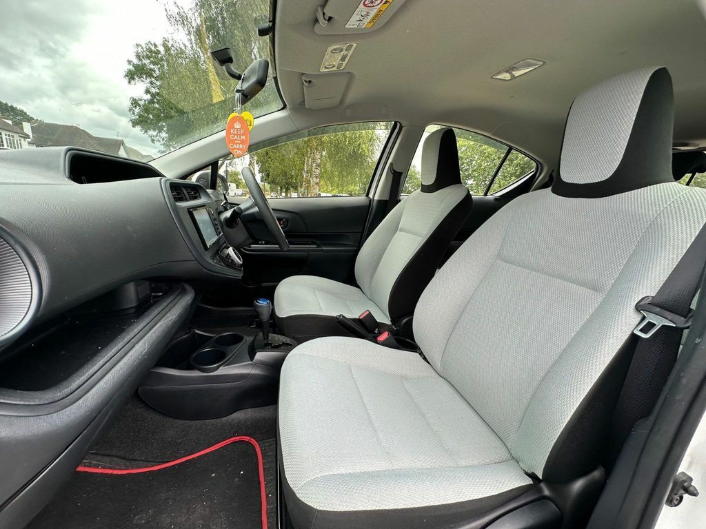 Toyota Aqua 1.5 Hybrid S Grey #27