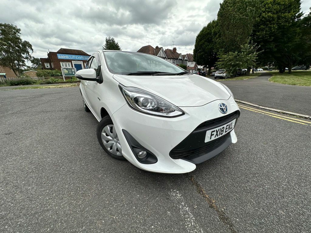 Toyota Aqua 1.5 Hybrid S Grey #8