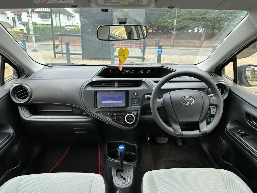 Toyota Aqua 1.5 Hybrid S Grey #29