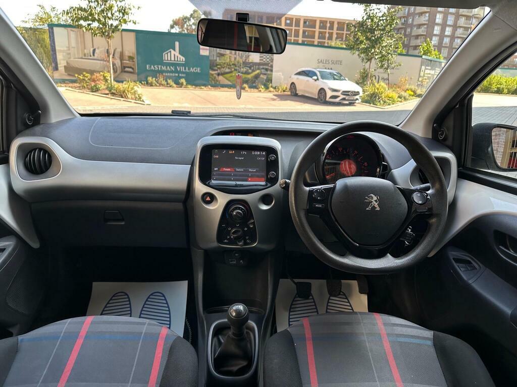 Peugeot 108 1.0 Active Euro 6 HY16VRK White #4
