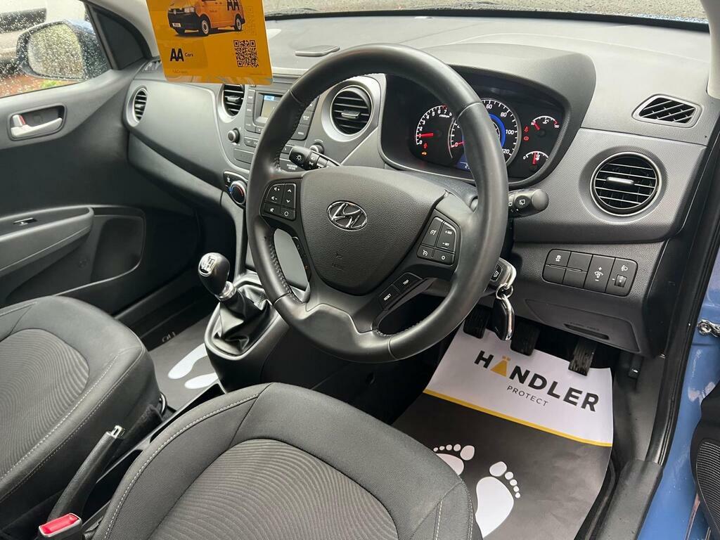 Hyundai I10 1.0 Premium Euro 6 SA67ODX Blue #4