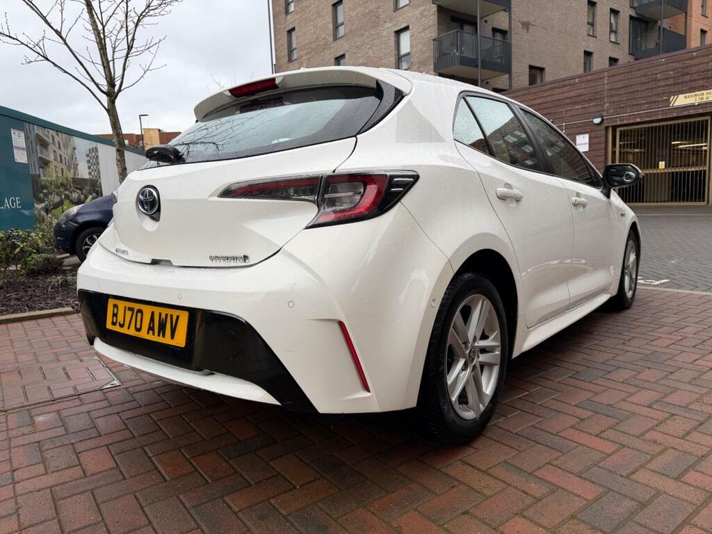 Toyota Corolla 1.8 Vvt-h Icon Tech Cvt Euro 6 S S BJ70AWV White #2