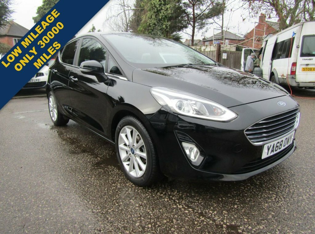Ford Fiesta 1L Titanium Black