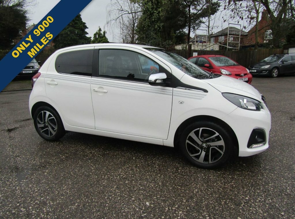 Peugeot 108 1L Collection White #2