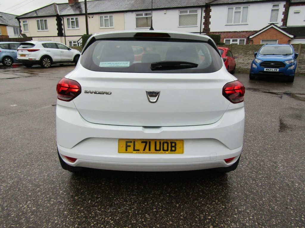 Dacia Sandero 1L Essential White #5