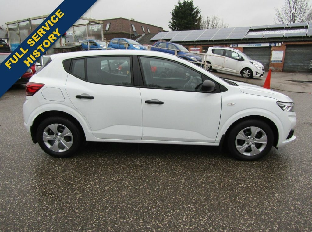 Dacia Sandero 1L Essential White #3