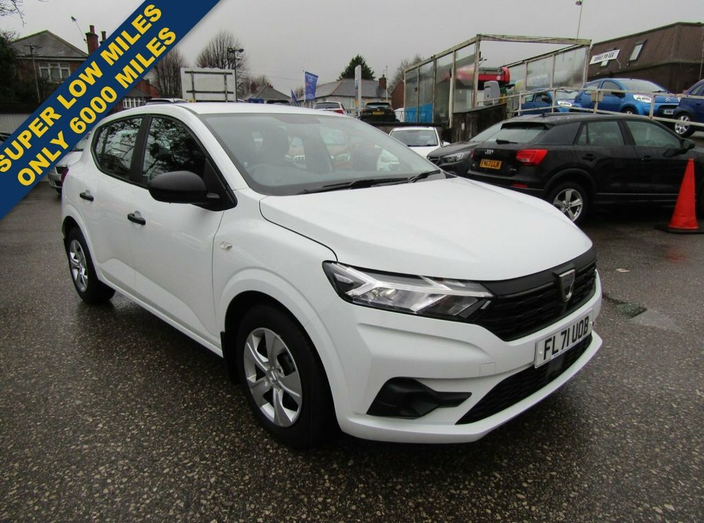 Dacia Sandero 1L Essential White