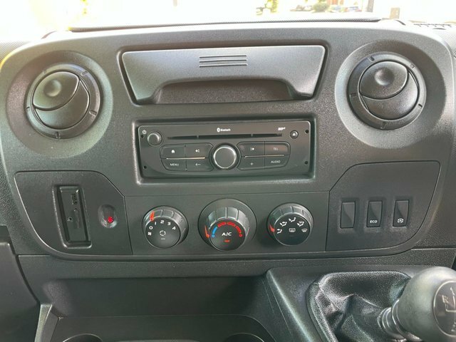 Renault Master 2.3L Mm33 Business Plus Energy Dci MF68CLJ White #6