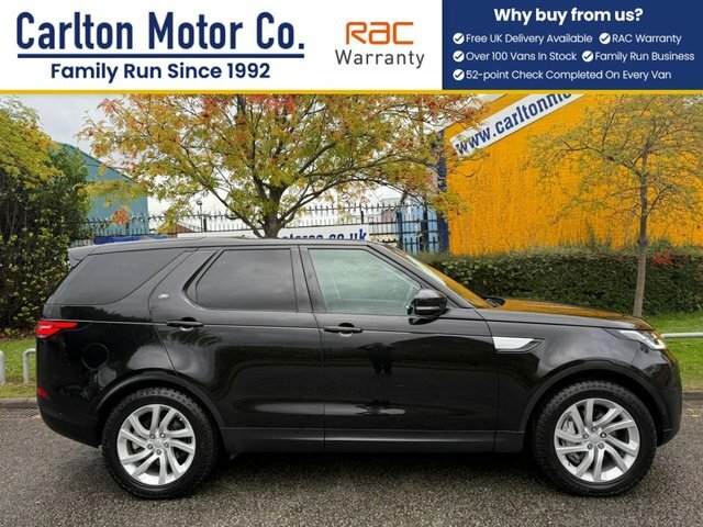 Land Rover Discovery Automatic NJ19WSX Black #2