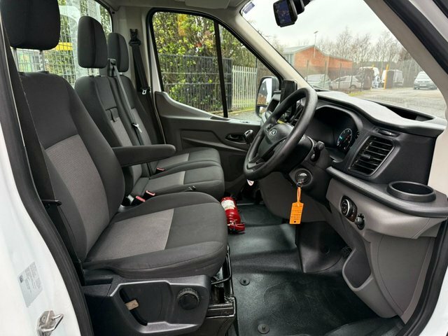Ford Transit Custom Manual WN20LCC White #4