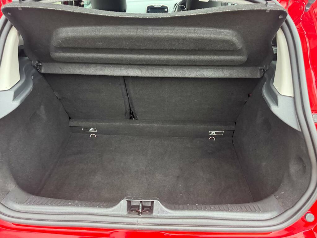 Renault Clio 1.5 Dci 90 Dynamique Medianav Energy SF64TOJ Red #3