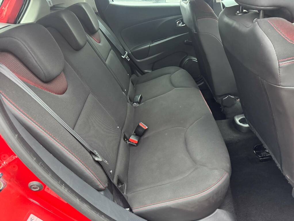 Renault Clio 1.5 Dci 90 Dynamique Medianav Energy SF64TOJ Red #6
