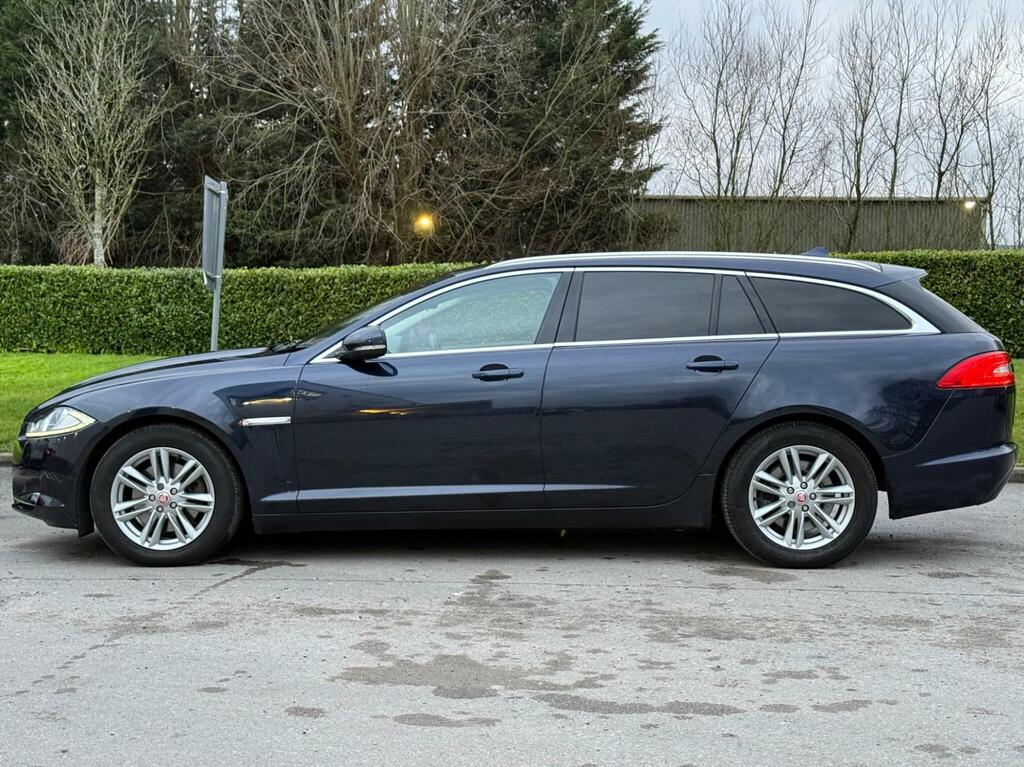 Jaguar XF 2.2D Luxury Sportbrake Euro 5 S S J555TAH Blue #6