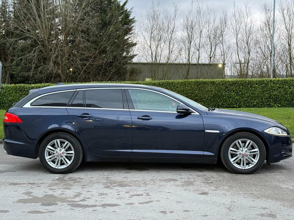 Jaguar XF 2.2D Luxury Sportbrake Euro 5 S S J555TAH Blue #5