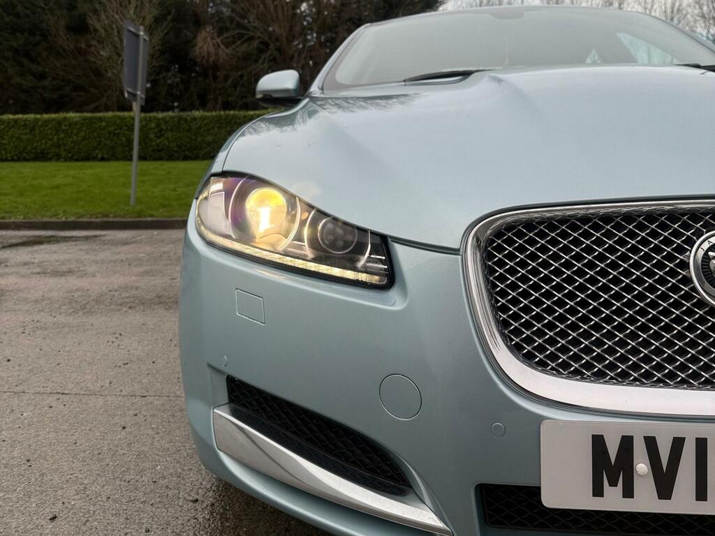 Jaguar XF 2.2D Premium Luxury Euro 5 S S MV13DYD Blue #6