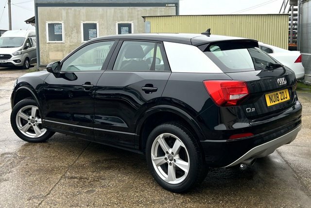 Audi Q2 1.0 Tfsi Sport Suv Euro 6 S S NU18ZDJ Black #4