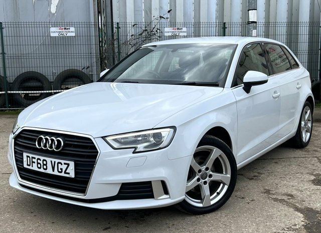 Audi A3 1.5 Tfsi Cod 35 Sport Sportback DF68VGZ White #2