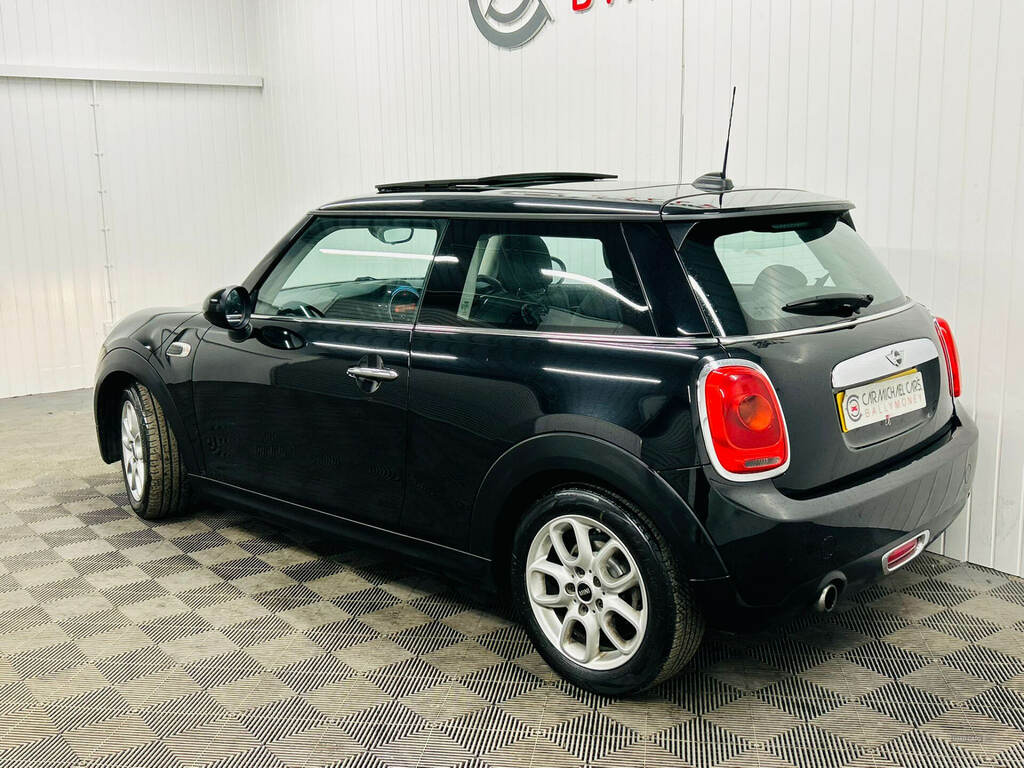 Mini Hatch 1.5 Cooper OIG7051 Black #5