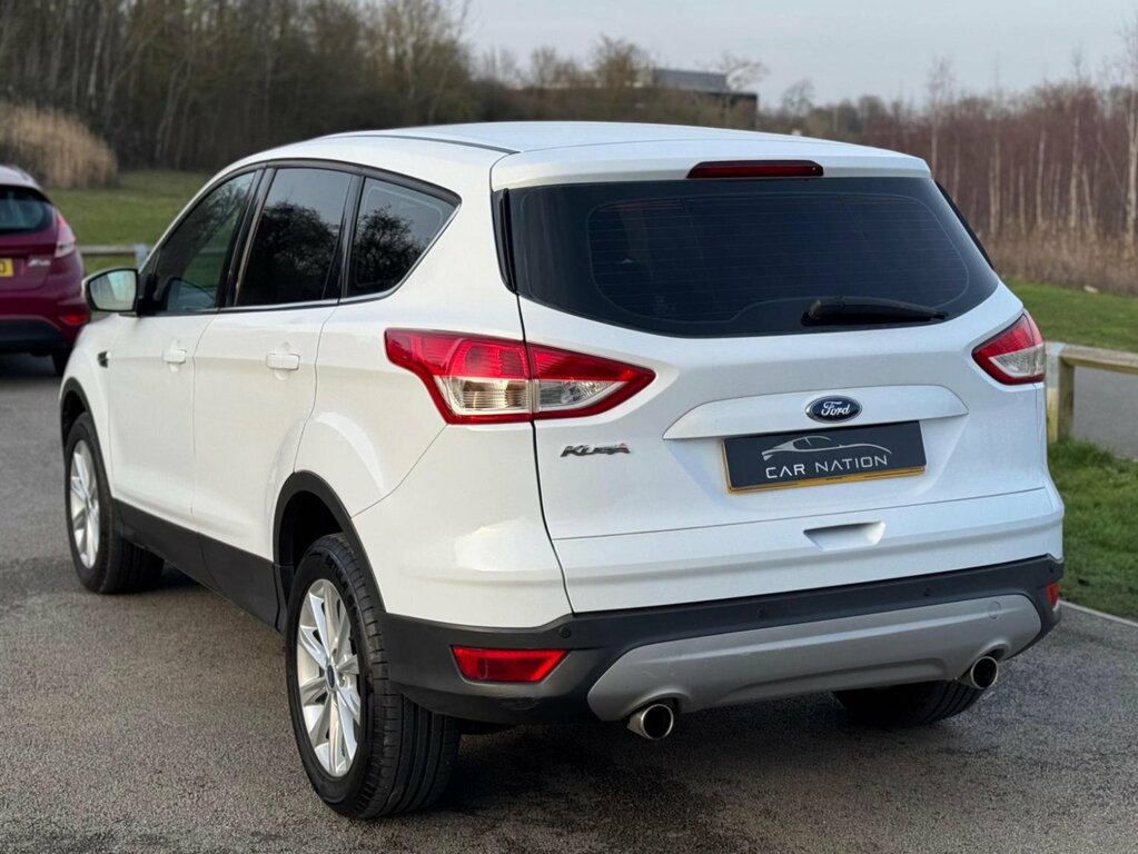 Ford Kuga Suv 2.0 Tdci Titanium 2Wd Euro 6 Ss 20146 YF64KNW White #5