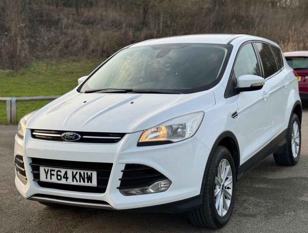 Ford Kuga Suv 2.0 Tdci Titanium 2Wd Euro 6 Ss 20146 YF64KNW White #3