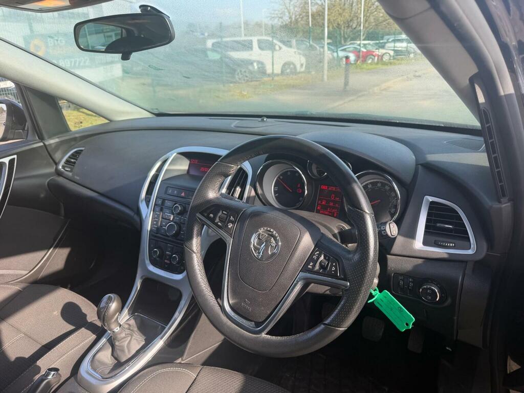 Vauxhall Astra Hatchback 1.6 Cdti Ecoflex Sri Euro 6 Ss 2 Black #5