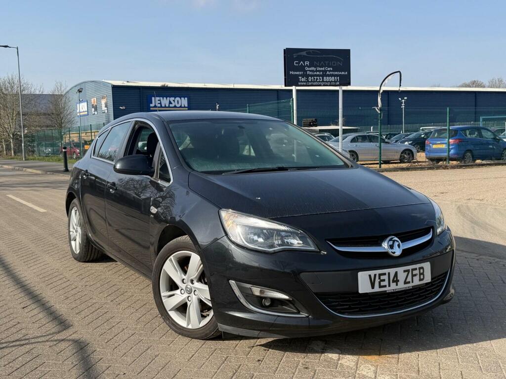 Vauxhall Astra Hatchback 1.6 Cdti Ecoflex Sri Euro 6 Ss 2 Black