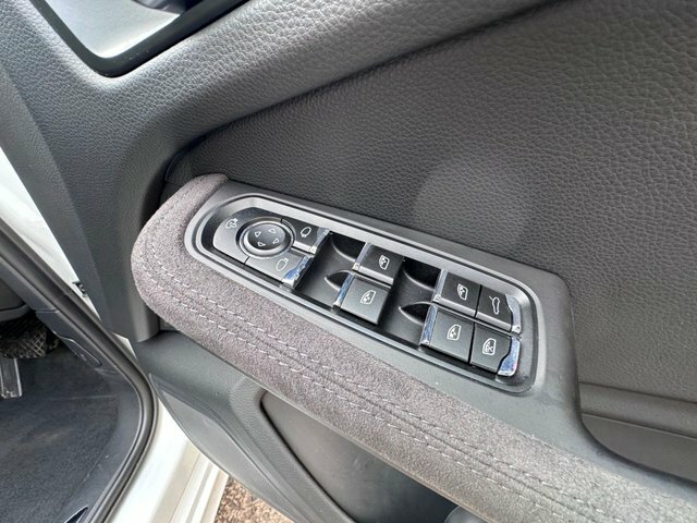 Porsche Macan 2023 2.9T V6 Gts Suv Pdk 4Wd Euro 6 S White #6