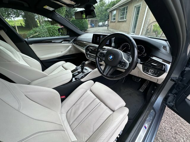BMW 5 Series 2018 3.0 530D M Sport Touring Xdri Blue #5