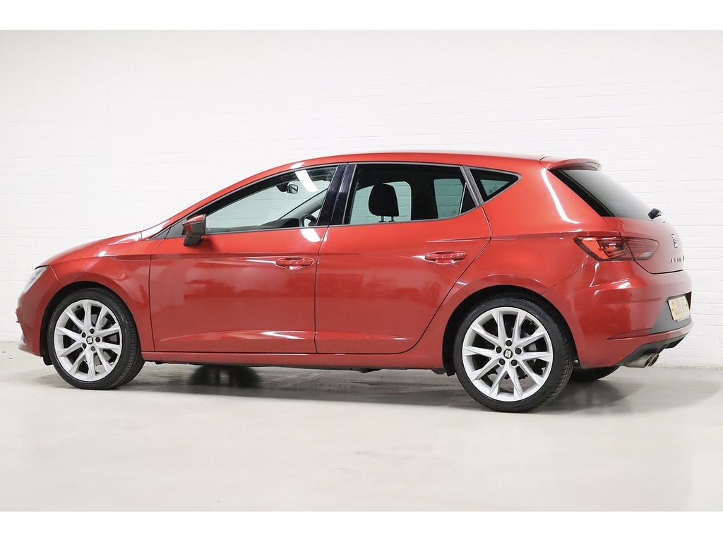 Seat Leon Tsi Evo Fr Sport GJ19AHZ Red #6