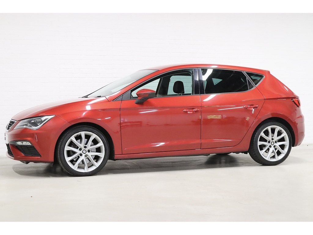 Seat Leon Tsi Evo Fr Sport GJ19AHZ Red #4