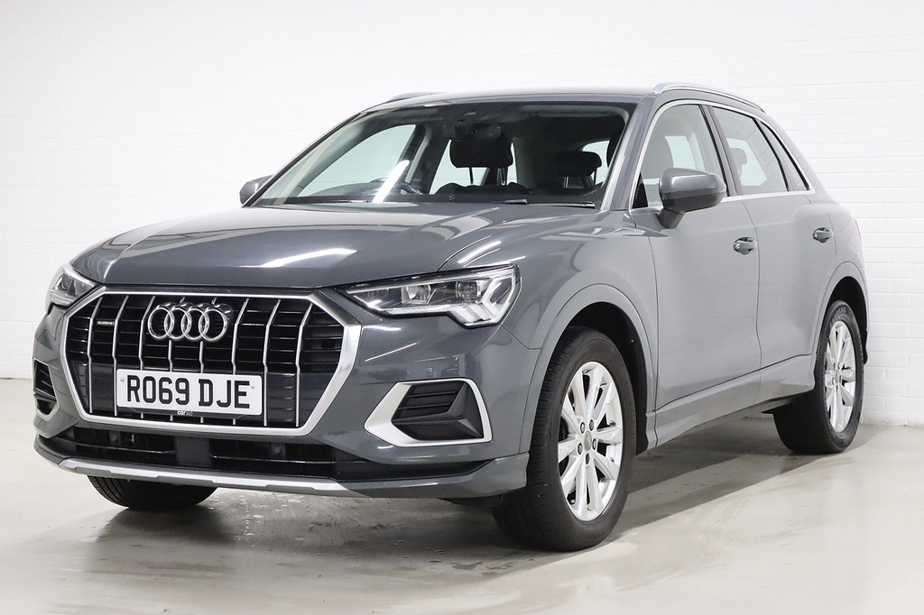 Audi Q3 Tdi Sport RO69DJE Grey #3