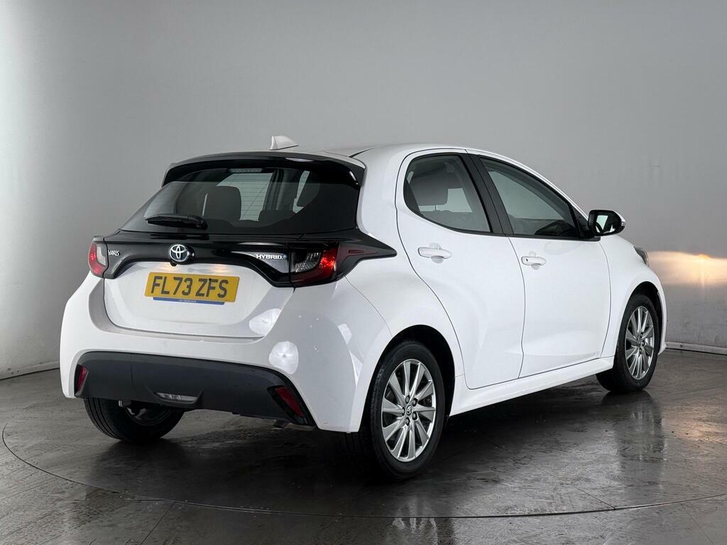 Toyota Yaris 1.5 Vvt-h Icon E-cvt Euro 6 Ss FL73ZFS White #6
