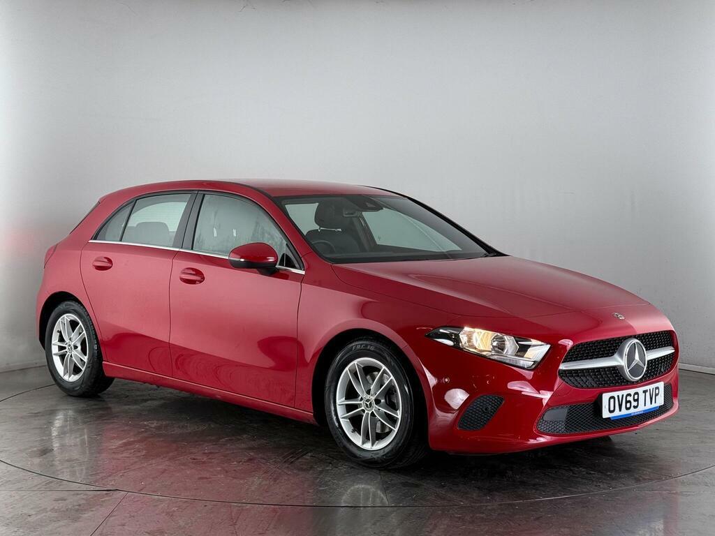 Mercedes-Benz A Class 1.3 A180 Se Executive Euro 6 Ss Red