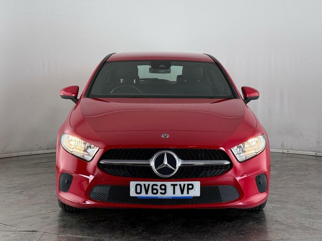 Mercedes-Benz A Class 1.3 A180 Se Executive Euro 6 Ss Red #5