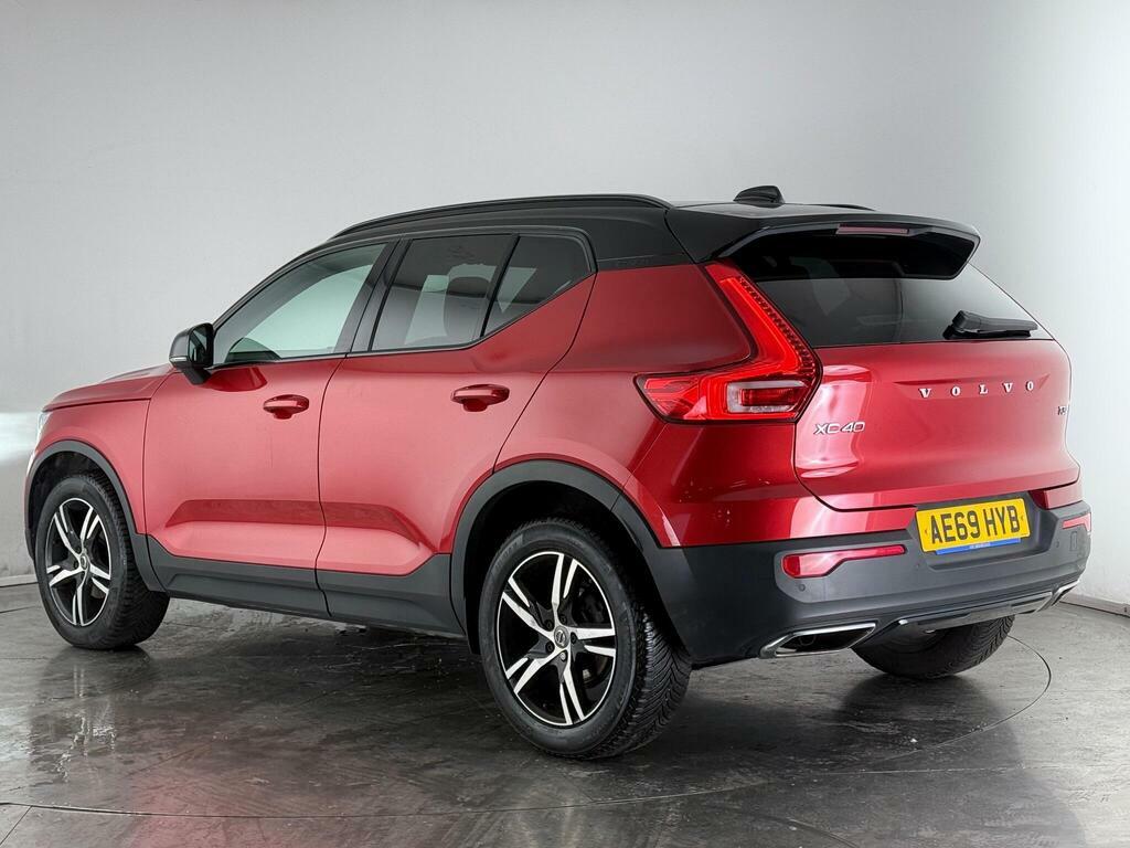 Volvo XC40 1.5 T3 R-design Euro 6 Ss AE69HYB Red #4