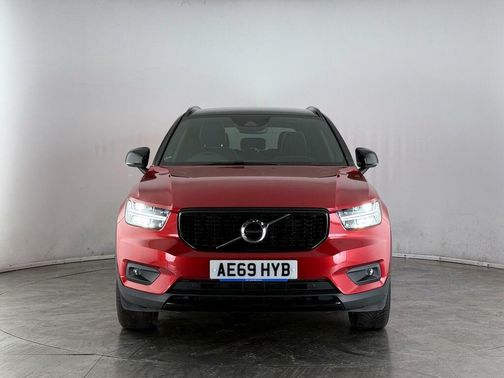 Volvo XC40 1.5 T3 R-design Euro 6 Ss AE69HYB Red #2