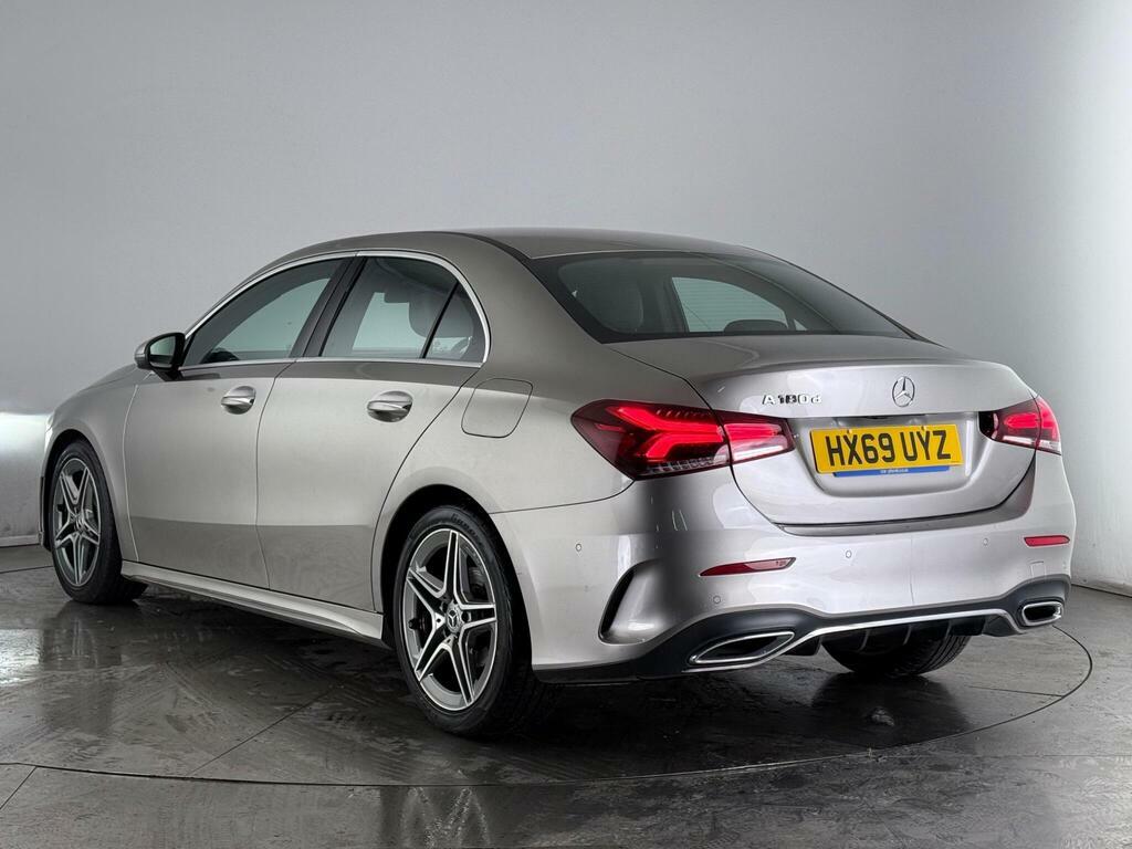 Mercedes-Benz A Class 1.5 A180d Amg Line Premium 7G-dct Euro 6 Ss 4 HX69UYZ Silver #4