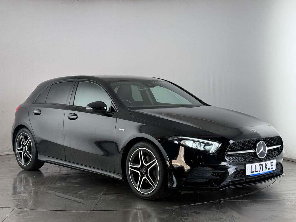 Mercedes-Benz A Class 1.3 A200 Amg Line Edition Premium 7G-dct Euro 6 Black